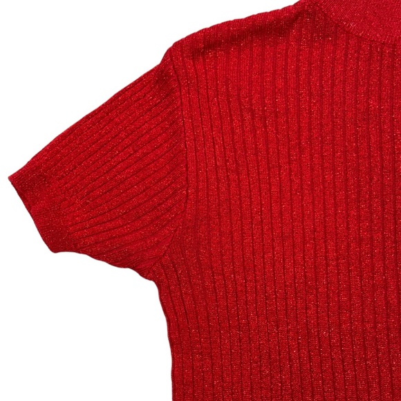 Baxter & Wells size P/L petite large red short sleeve sparkly women’s shirt. - Picture 7 of 9
